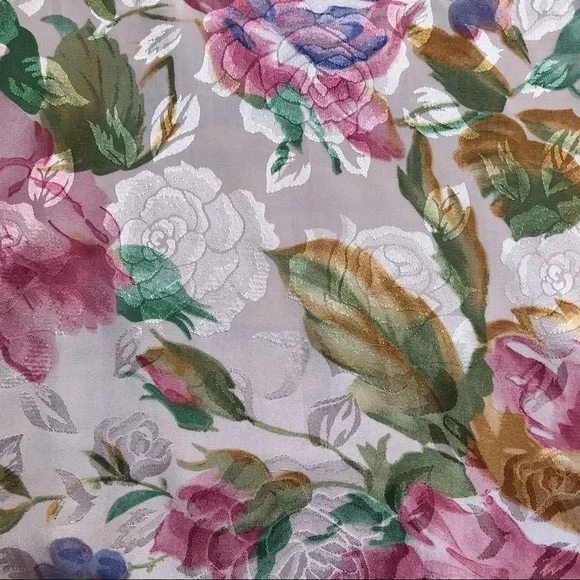 MaryAnn’s Boutique Floral Cream Vintage Multi-Color Robe, EUC, L - Picture 16 of 16